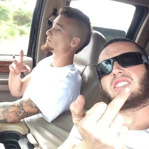 Meet your Posher, Lee